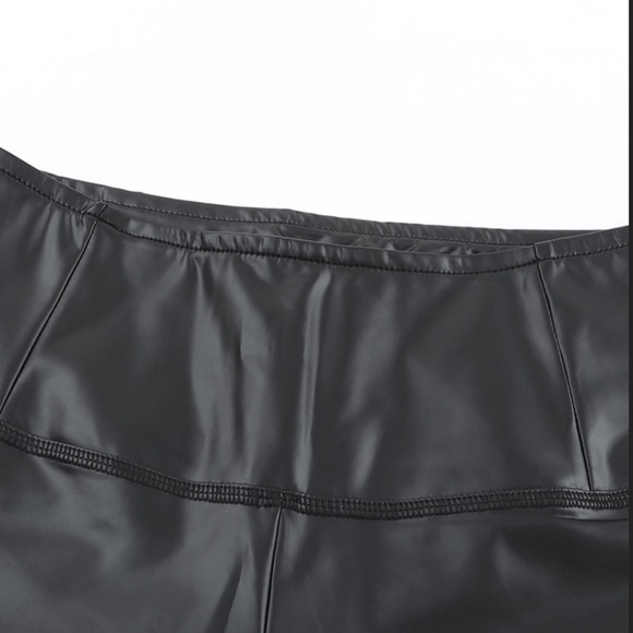 Last 1 ! Black Faux Leather High Rise Leggings - Picture 9 of 13